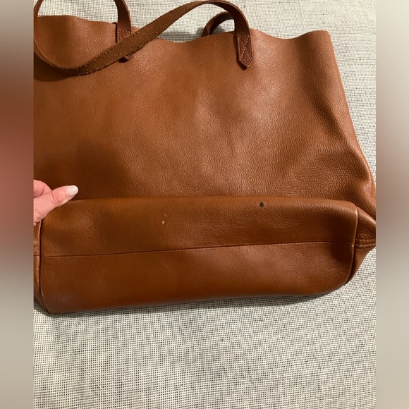 Madewell Transport Tote English Saddle tan leather pebbled bag - Picture 7 of 10